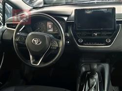 تۆیۆتا کۆرۆلا